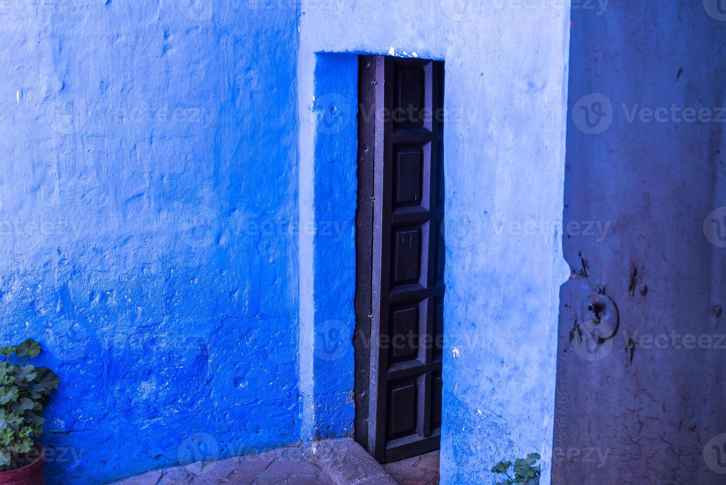 2023 8 15 Peru door 1 photo