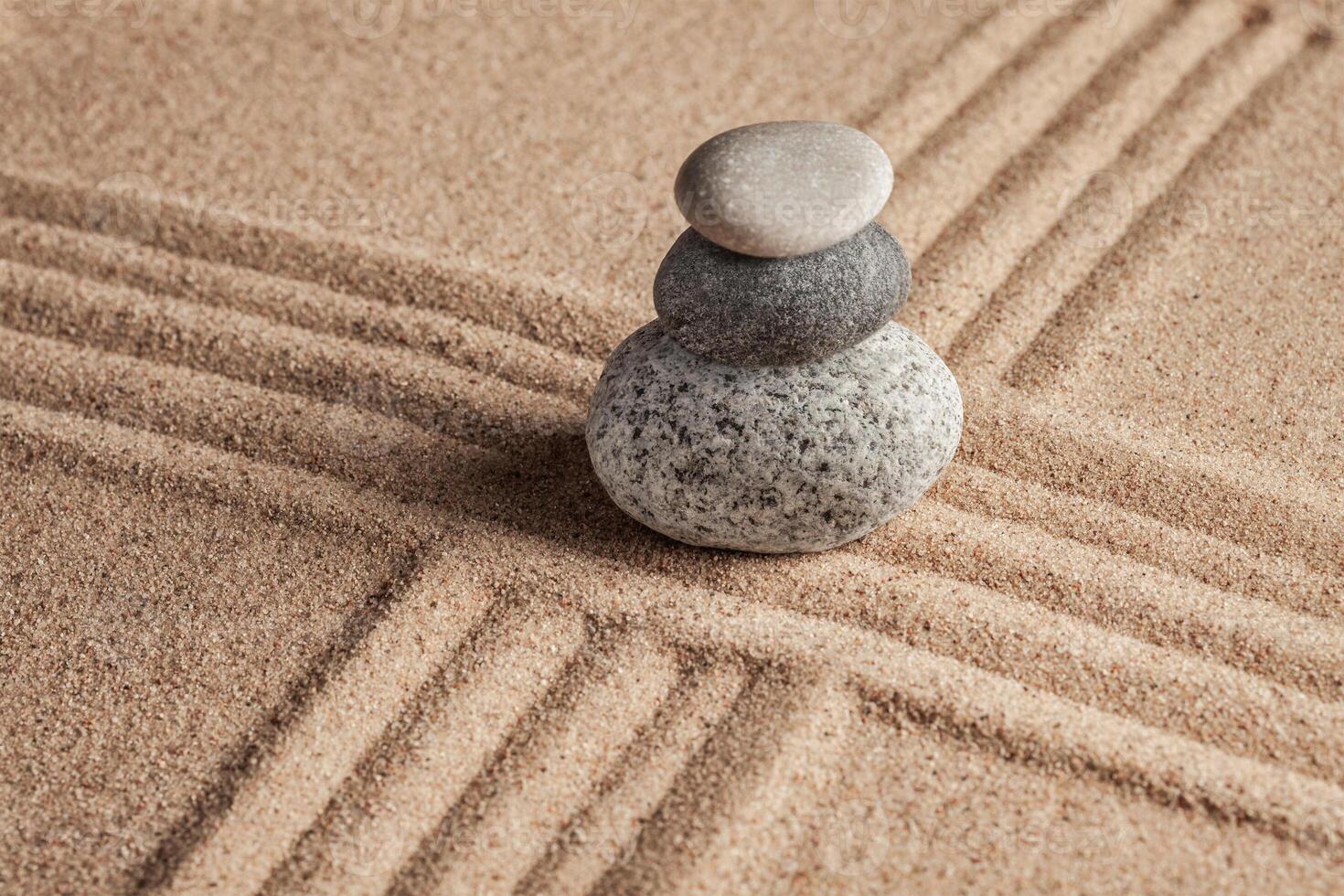 jardín japonés de piedra zen foto