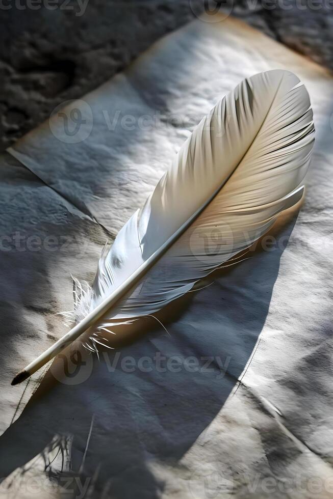 ai generado un blanco pluma descansando en un pedazo de papel foto