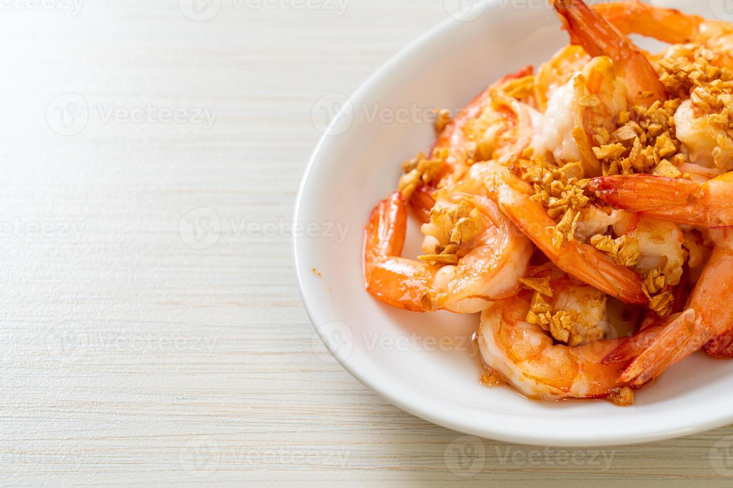 fried shrimps or prawns with garlic photo