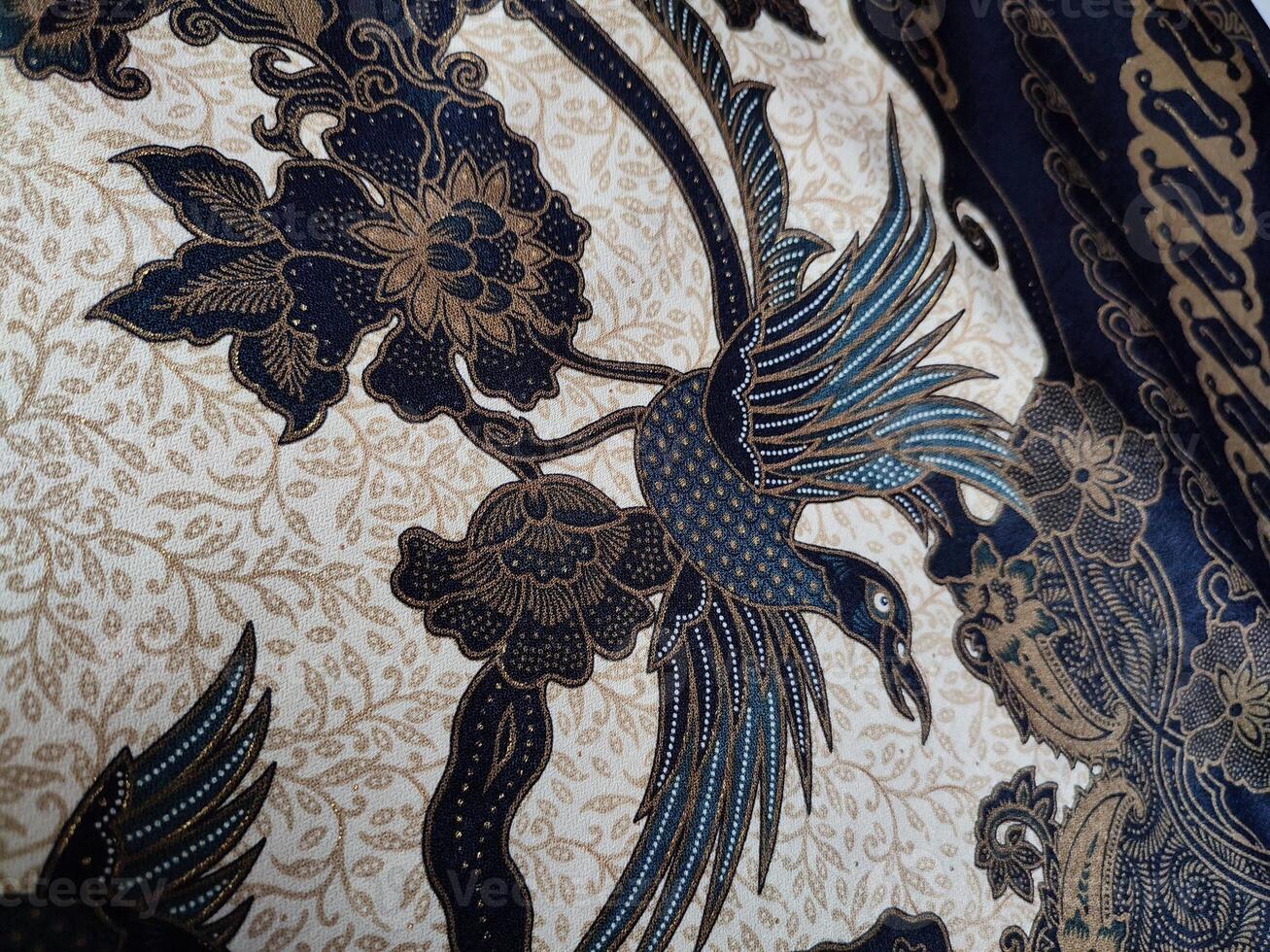 The patterns on traditional Batik, presenting visual and philosophical The patterns on traditional Batik, presenting visual and philosophical photo