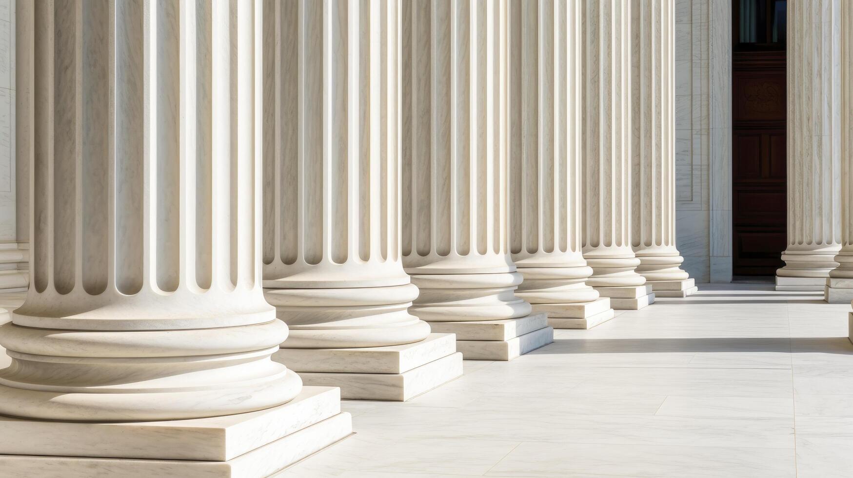 ai generado supremo Corte en Washington fila de iónico mármol columnas foto