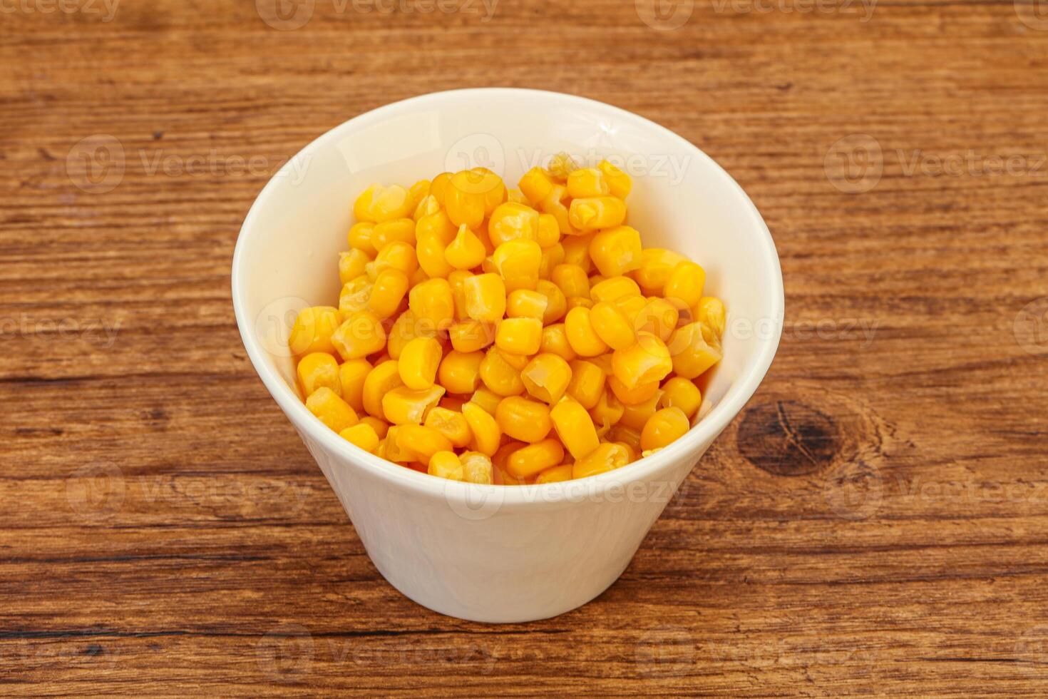 Sweet corn seeds in the bowl photo