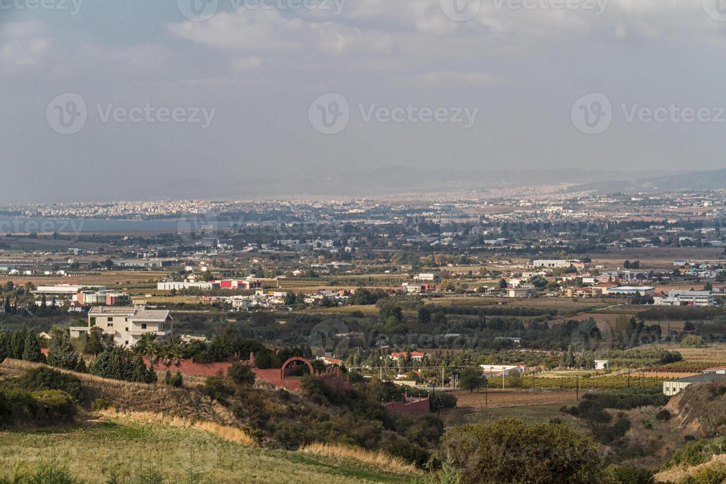 vista de la ciudad de tesalónica en grecia foto