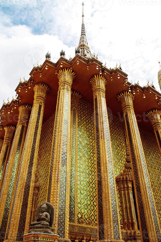 Detail of Grand Palace in Bangkok, Thailand photo