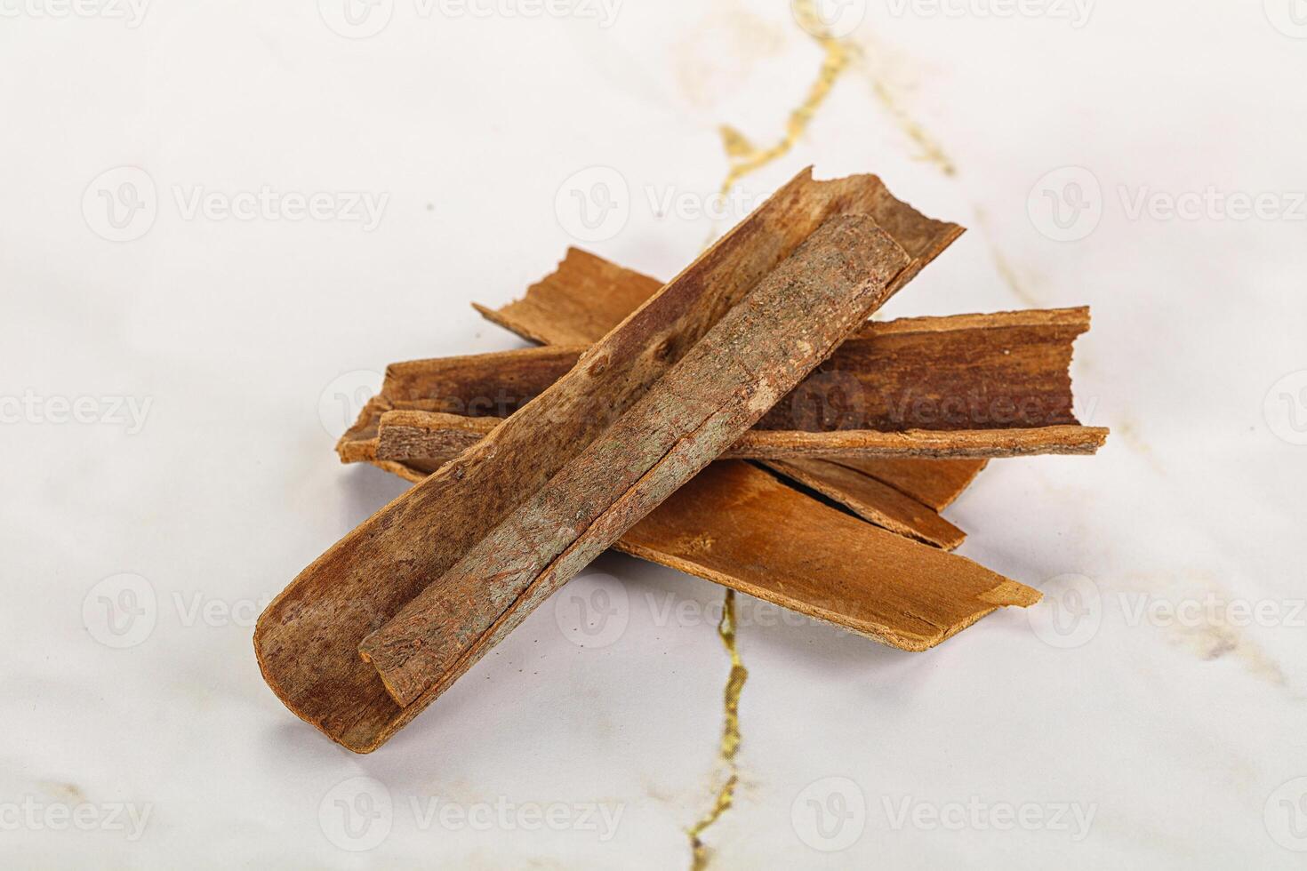 Natural wild organic cinnamon aroma photo