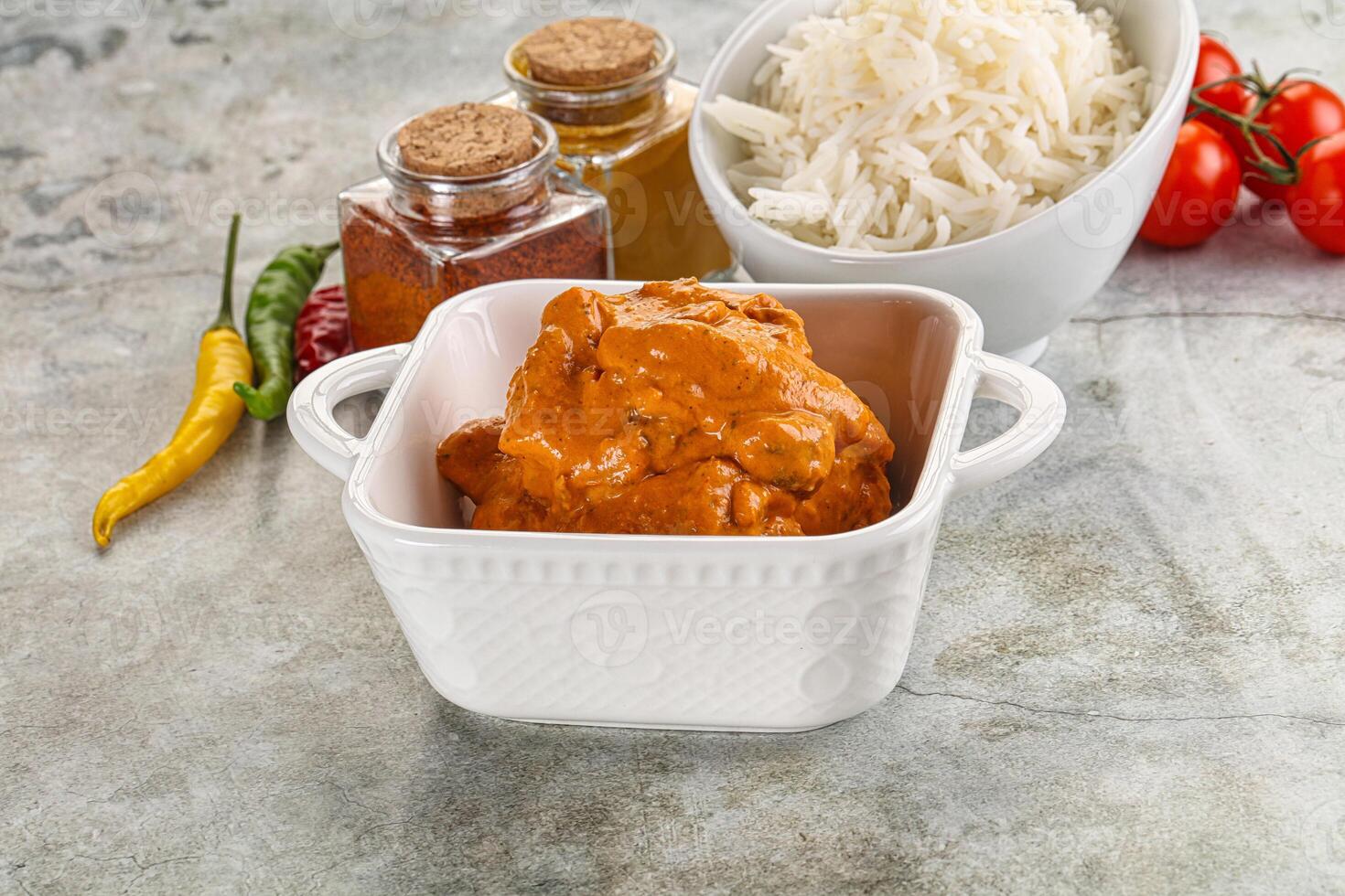 Indian cuisine - chicken butter masala photo