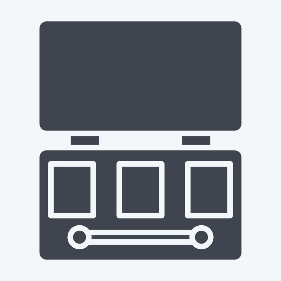 Icon Eyeshadow Palette. related to Fashion symbol. glyph style. simple design editable. simple illustration vector