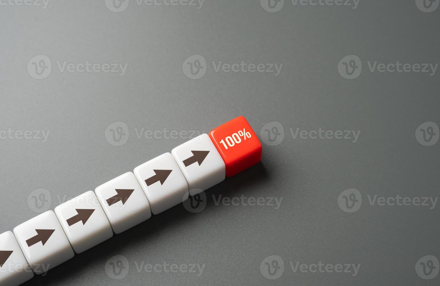 Get to 100 percent. Make things finished. Completion of the mission task. Evaluation of the quality of services and satisfaction. Make an assessment. Max rate. Maximum efficiency. Highest level. photo