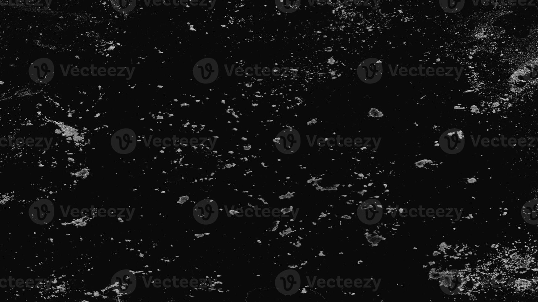Half Tone Splash. Exploding Gunmetal Elements. Retro Smoky Gradient. White and Black Halftone Splash. Silver Celebration Background. Slate Stain. Gleaming Charcoal Stain. photo