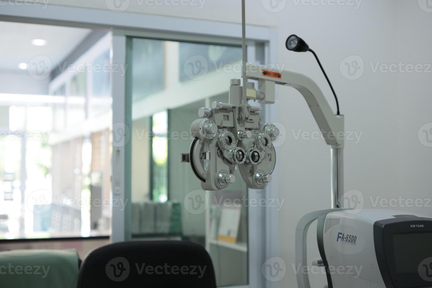 Phoropter eye test photo