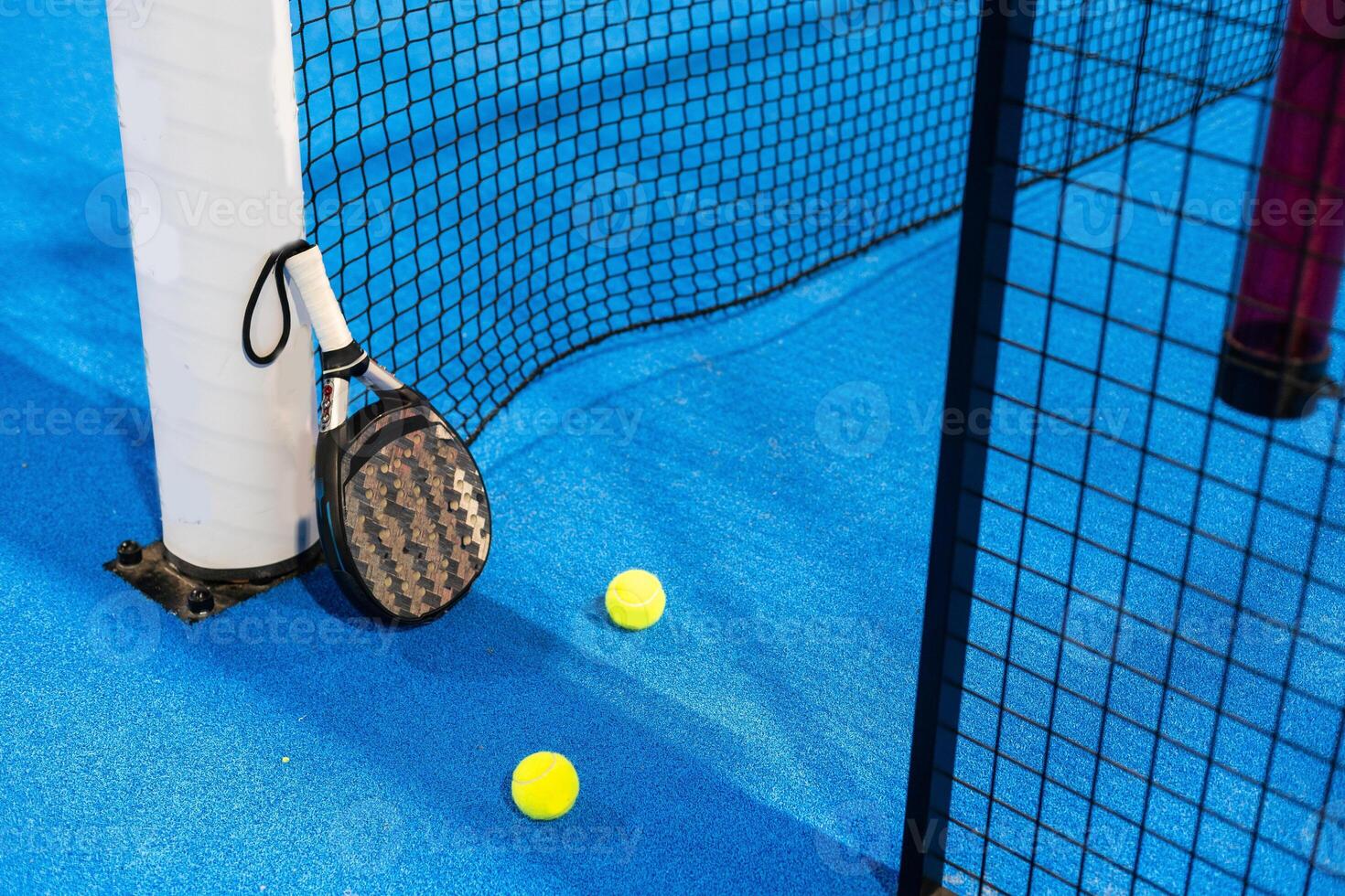 paddle balls and racket. sport photo