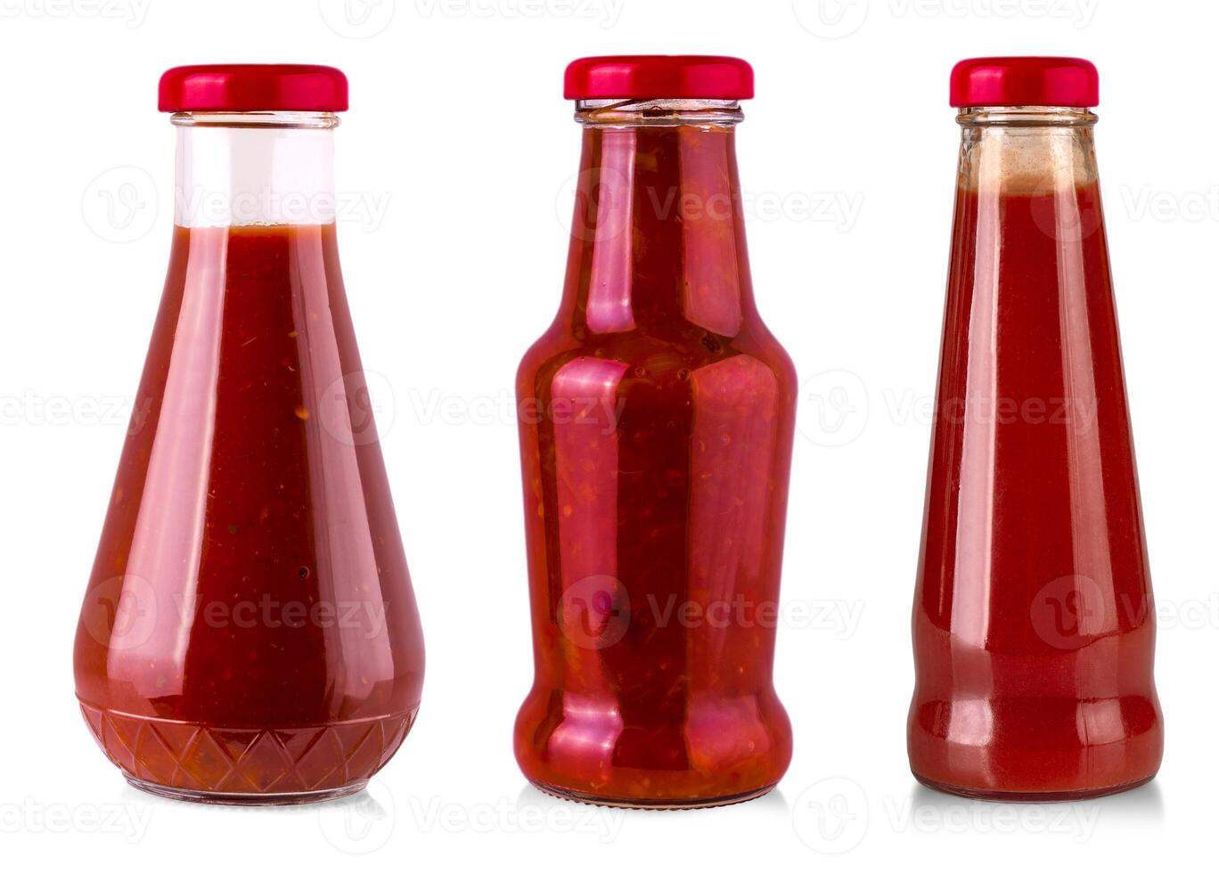 conjunto de botellas de salsa de tomate aislado en blanco antecedentes con recorte camino foto