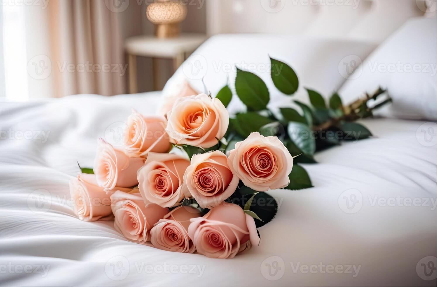ai generado un ramo de flores de té rosas mentiras en un blanco cama en un brillante dormitorio. un regalo para tu amado, San Valentín día, cumpleaños, fecha. Copiar espacio. ai generado foto
