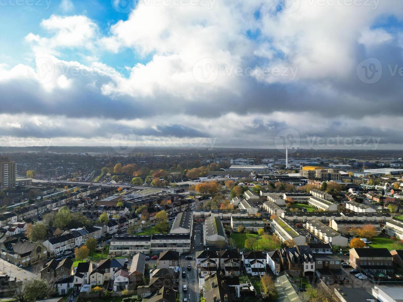 alto ángulo ver de Oeste croydon Londres ciudad de Inglaterra genial Bretaña. noviembre 20, 2023 foto