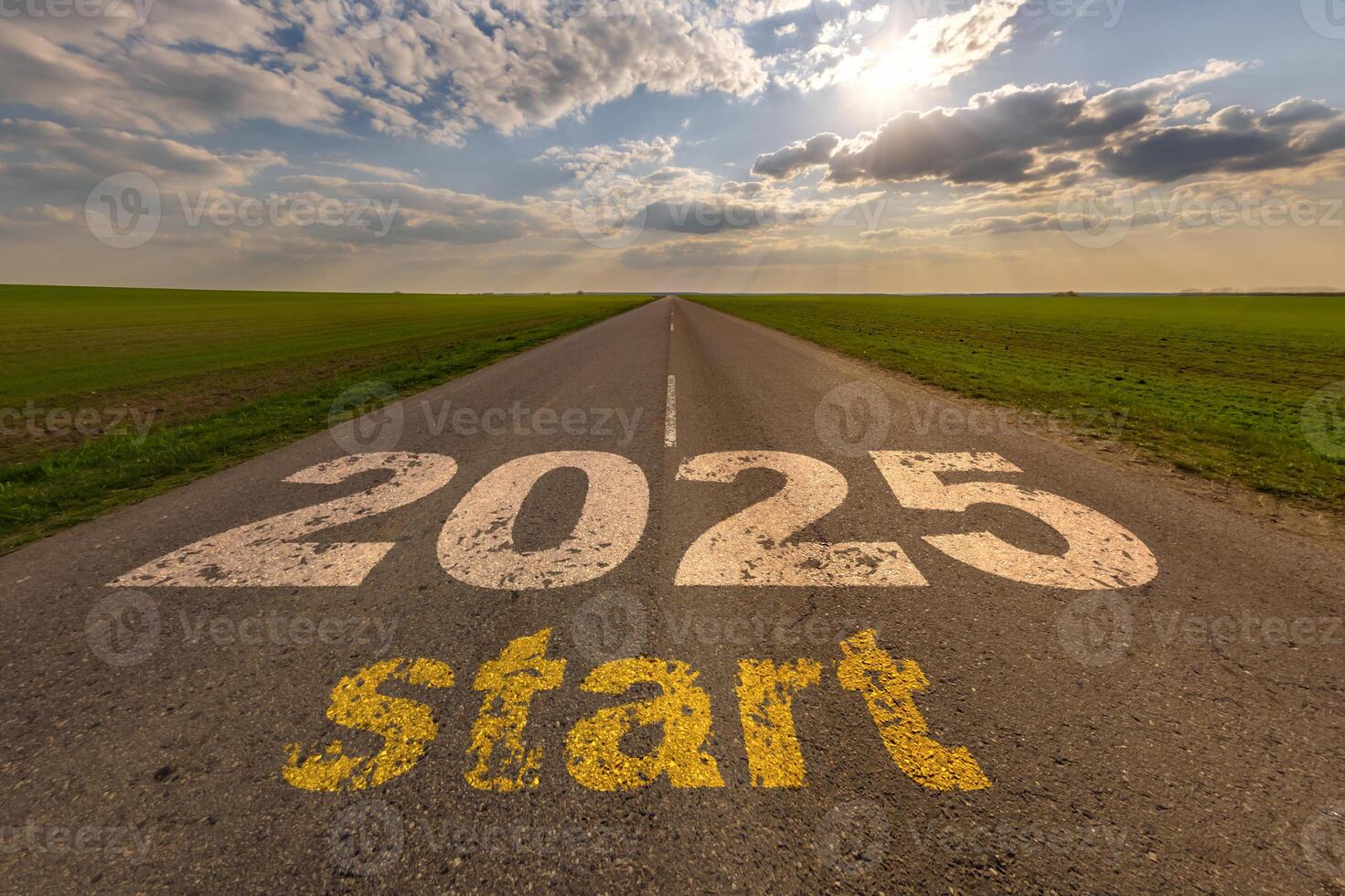 numbers 2025 go and start on asphalt road highway with sunrise or sunset sky background. concept of destination in future, freedom, work start, run, planning, challenge, target, new year photo