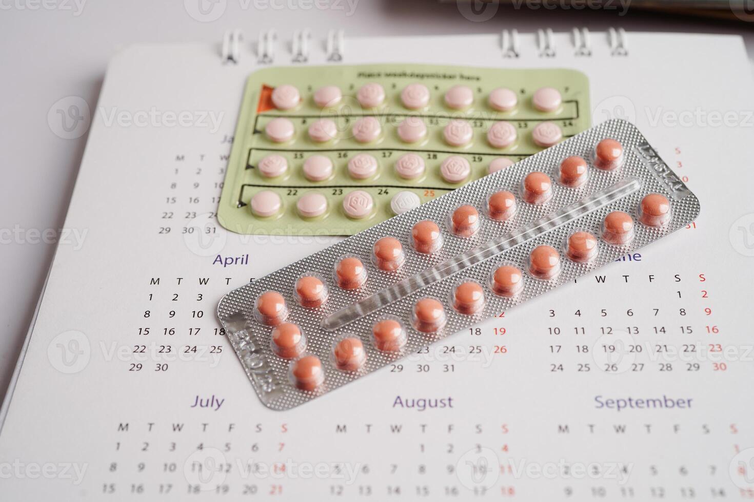 Birth control pills for female of ovulation day, fetus, maternity, childbirth, birth control. photo