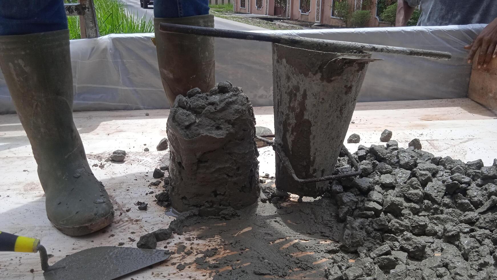 Concrete Slump Testing photo