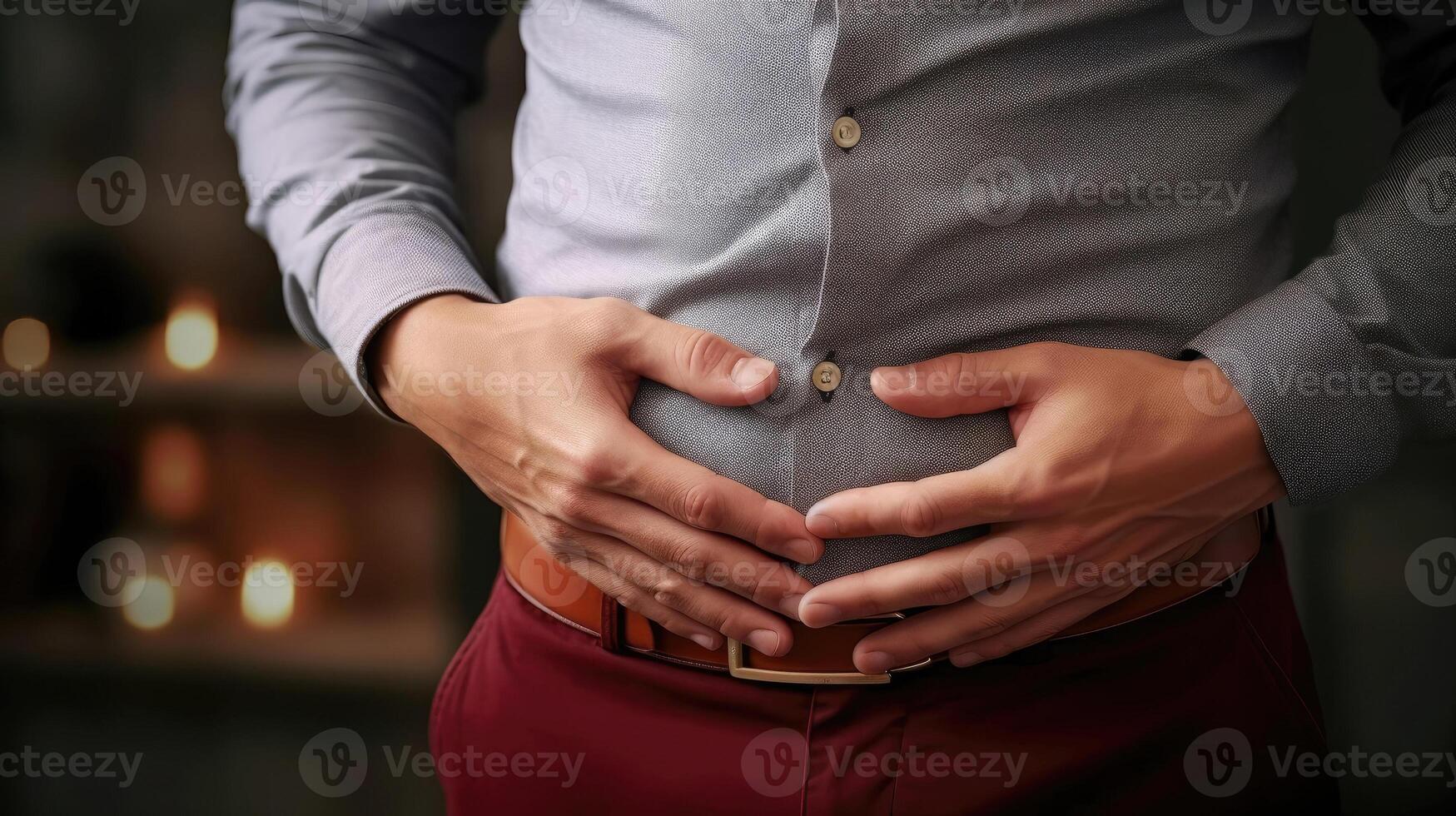 ai generado interino enfermedad - representante hombre finge abdominal dolor foto