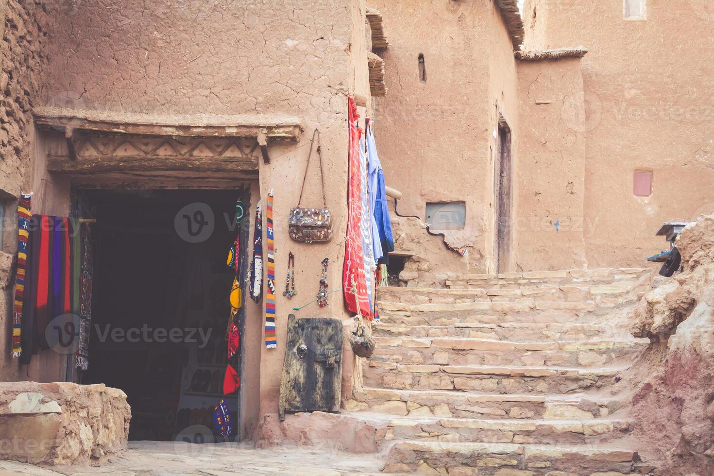 parte de el castillo de espera Ben Haddou, un fortificado ciudad, el ex caravana camino desde Sáhara a Marrakech. la unesco mundo herencia, Marruecos foto