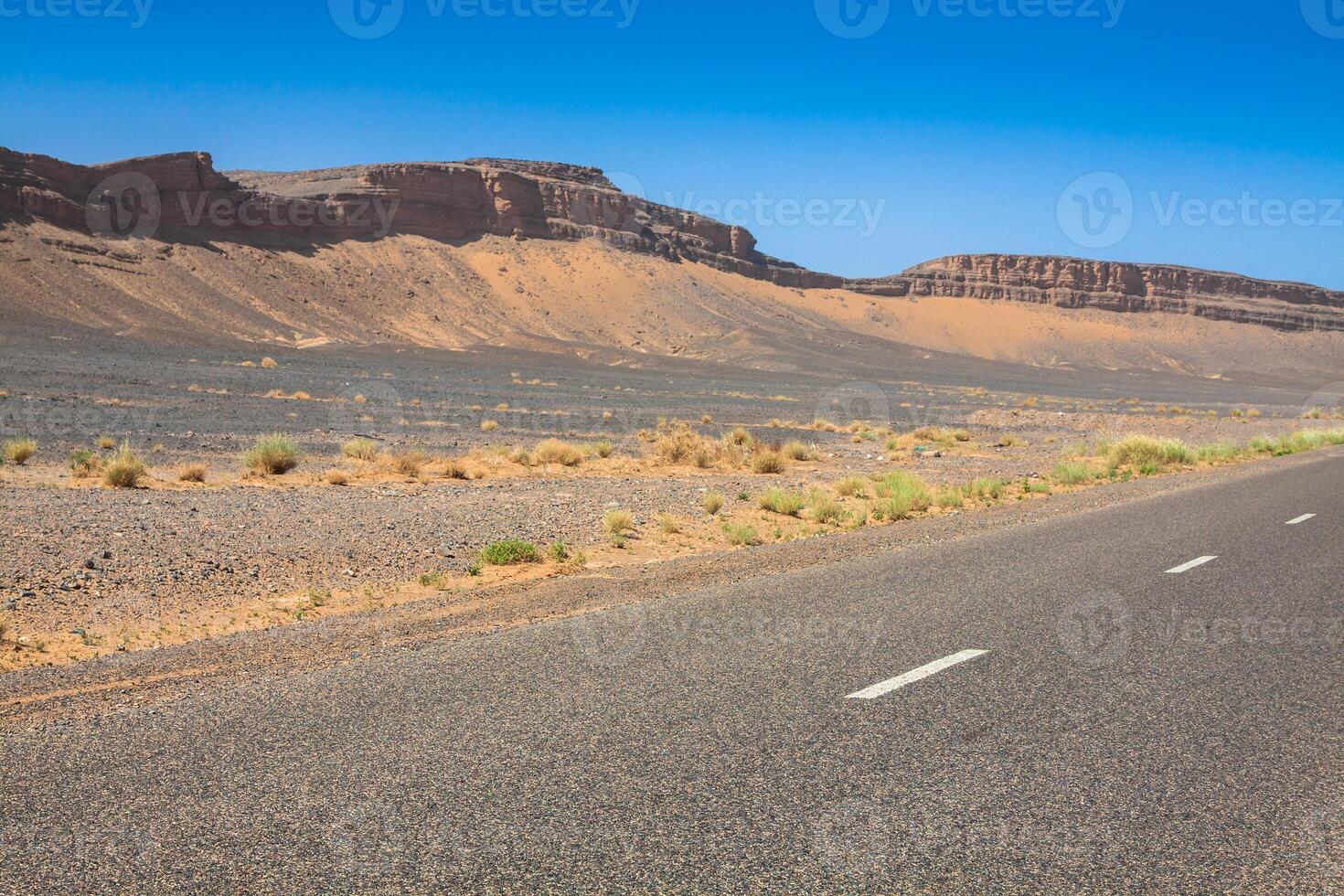 Desierto camino, Marruecos foto