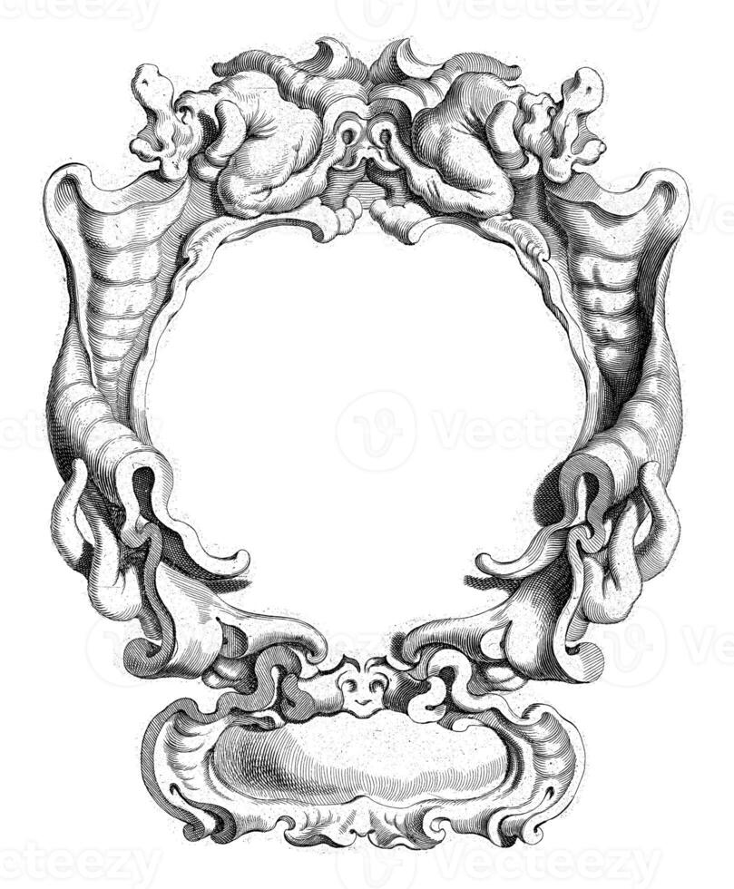 Cartouche with lobe ornament consisting of a large and small compartment photo