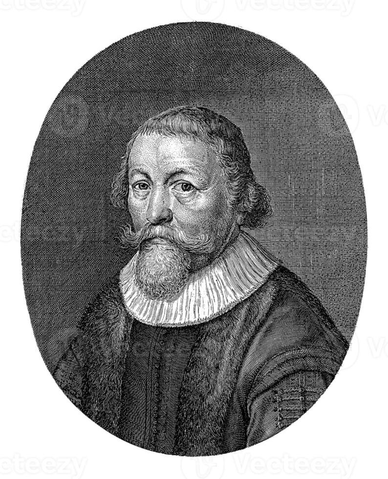 Portrait of Simon Bisschop Simon Episcopius, theologian, Salomon Savery, after Hendrick Martensz. Sorgh, 1624 - 1648 photo