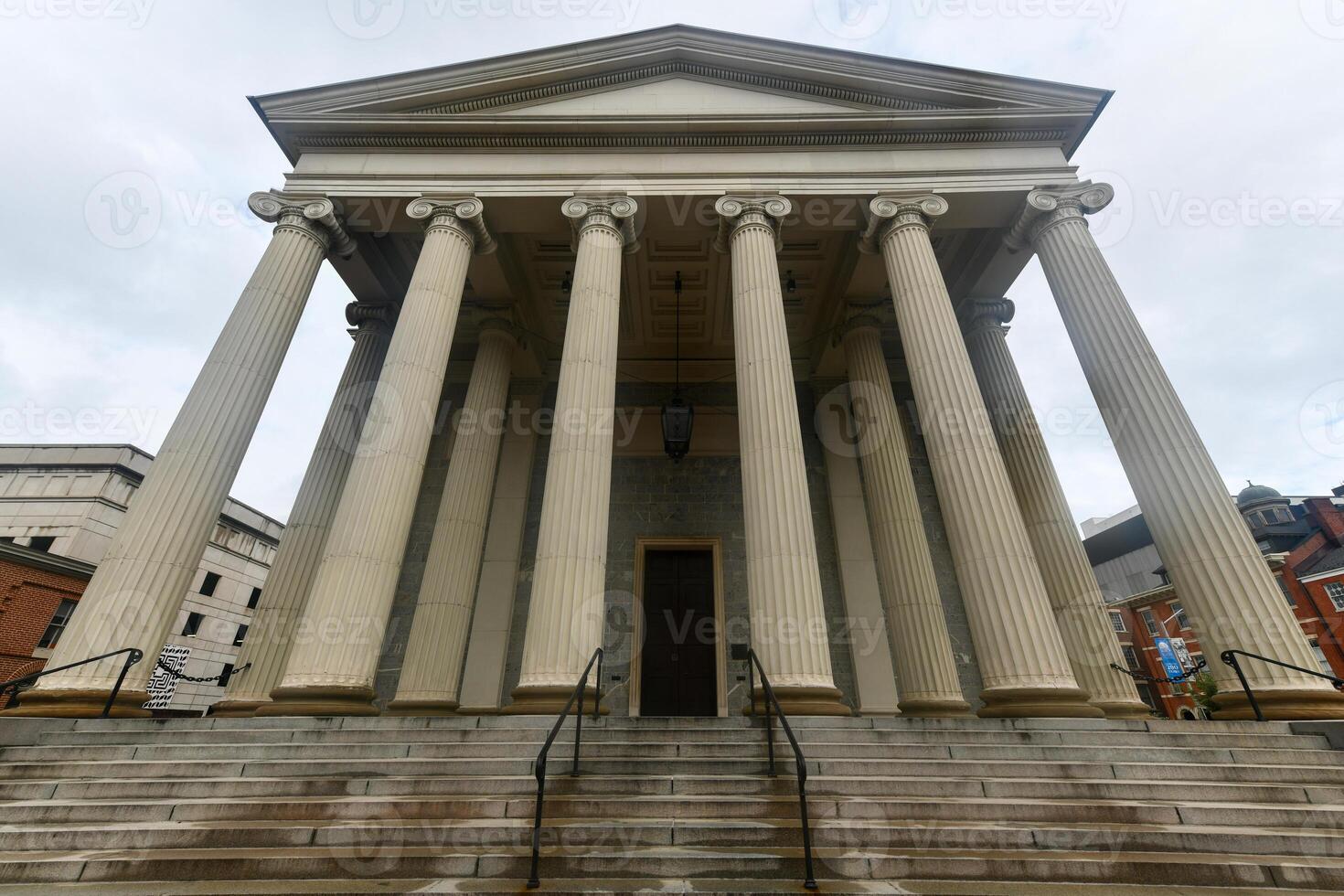 Baltimore Basilica - Baltimore, Maryland photo