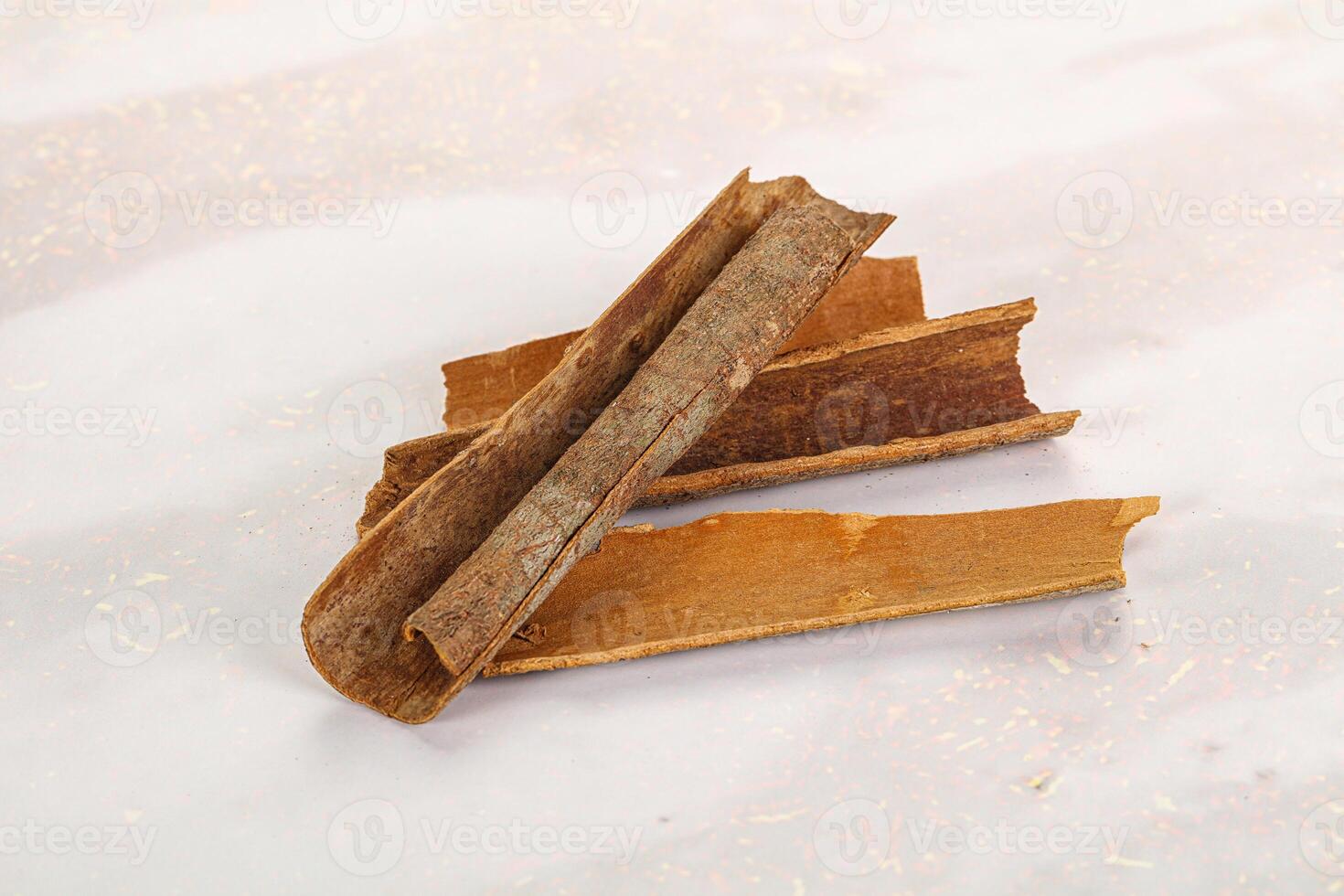 Natural wild organic cinnamon aroma photo