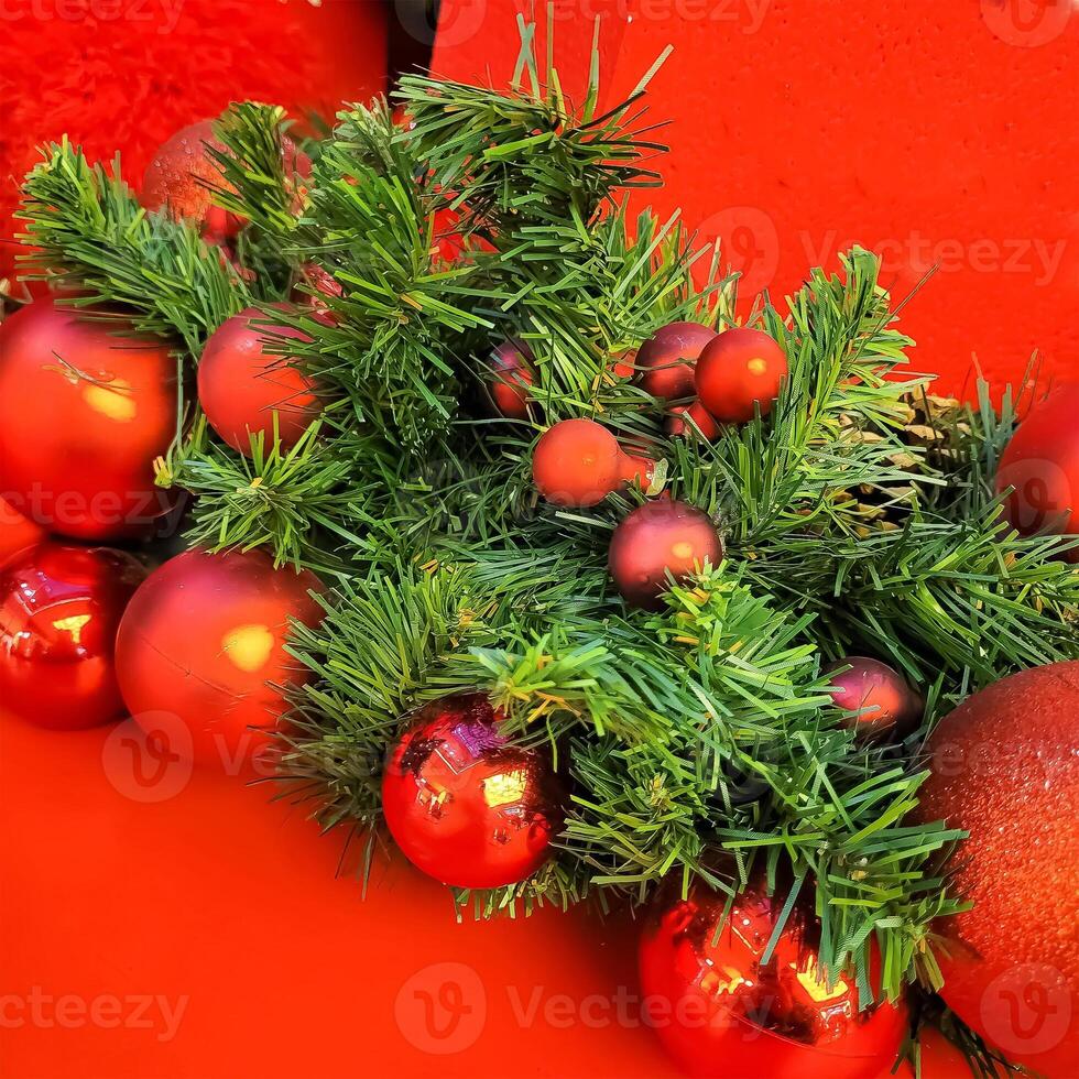 Navidad árbol con regalo cajas, Navidad árbol y regalos, Navidad árbol y decoraciones foto