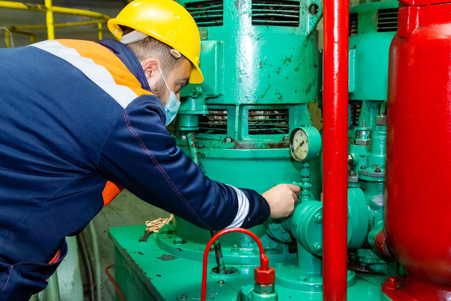 industrial trabajador a el trabajo foto