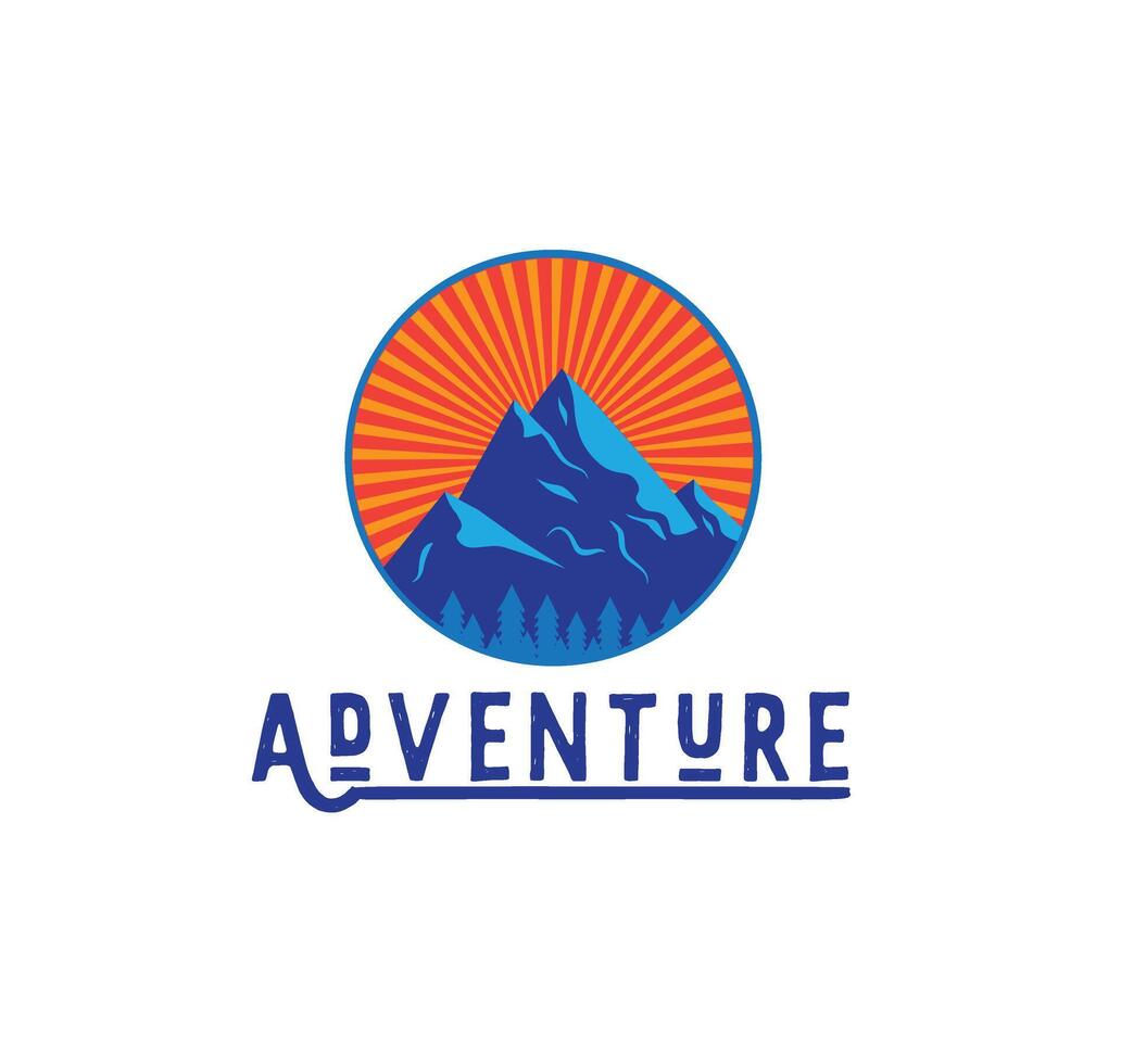 montaña aventuras logo vector ilustración aislado