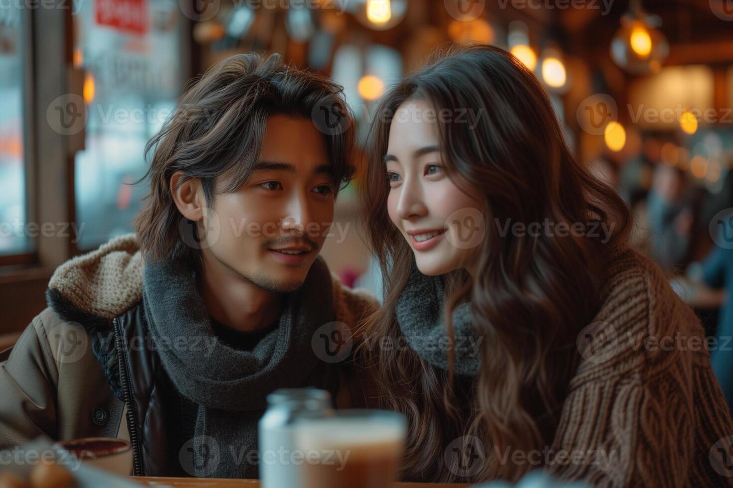 ai generado coreano Pareja en su 20s es teniendo un conversacion a un café foto