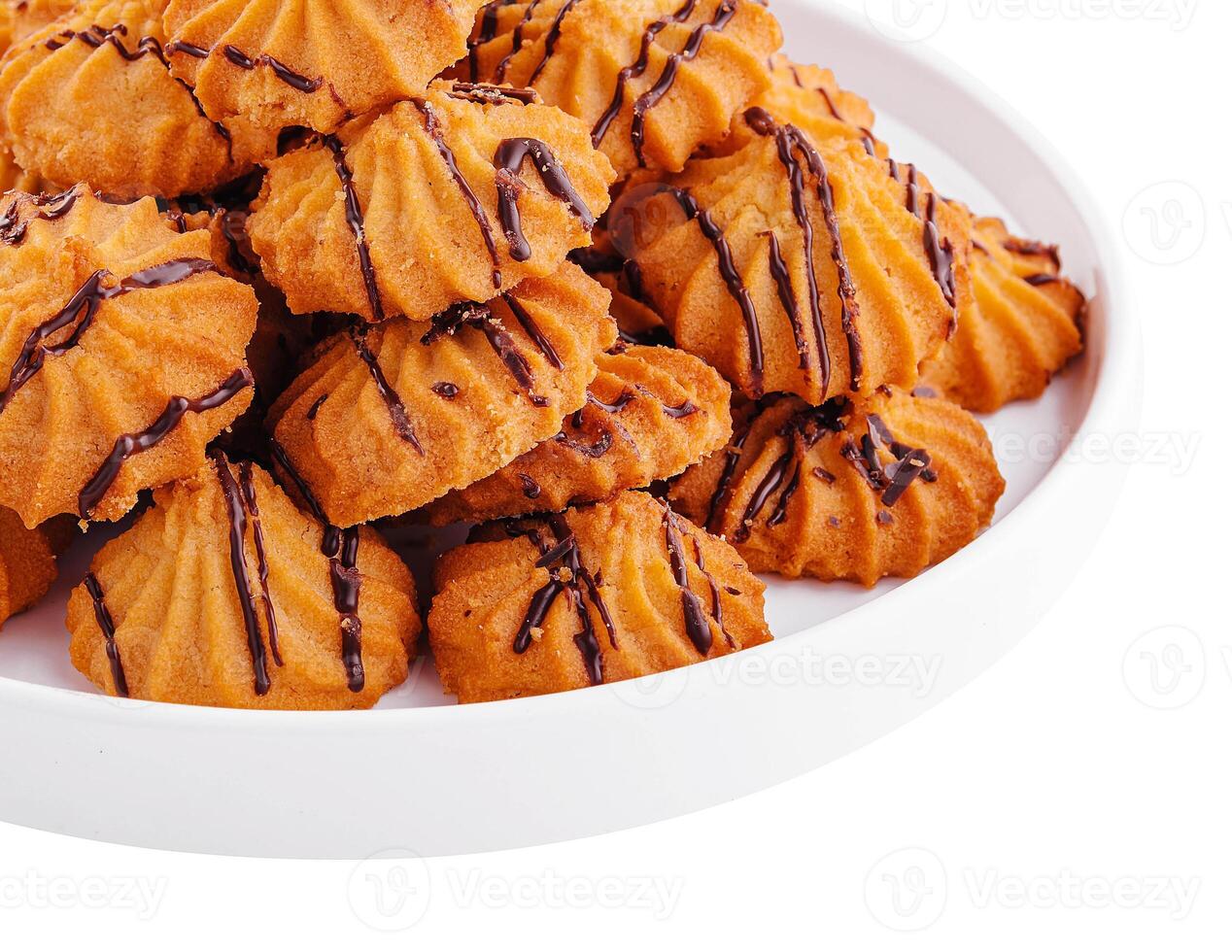 Homemade crunchy cookies with chocolate cream photo