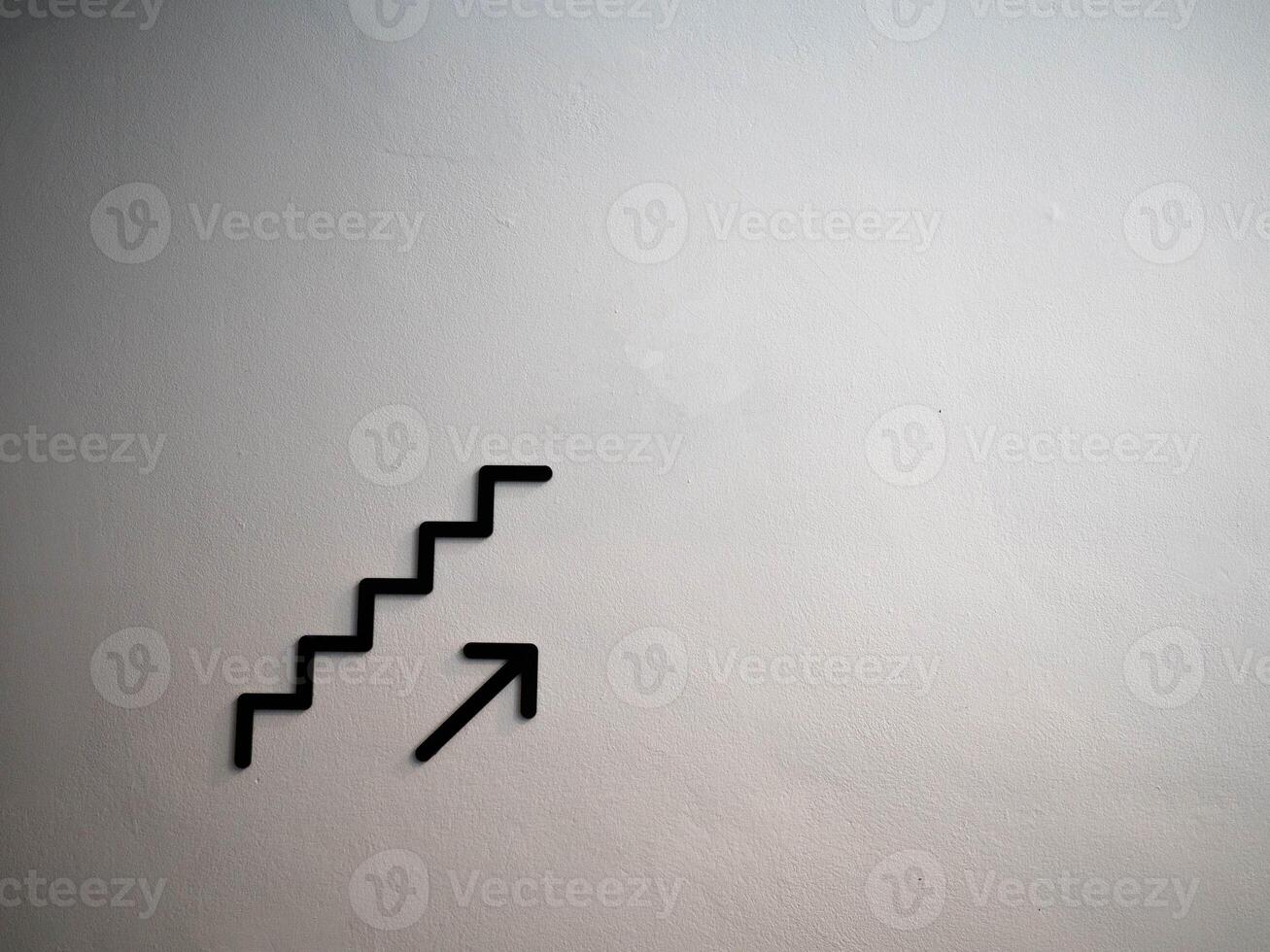 staircase ladder arrow step copy space background wallpaper arrow black color business strategy idea climb growth achievement progress career opportunity rise development tool equipment object direct photo