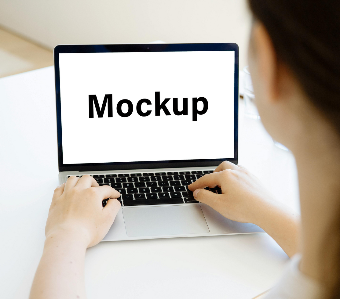 Laptop Mockup Ui Website psd