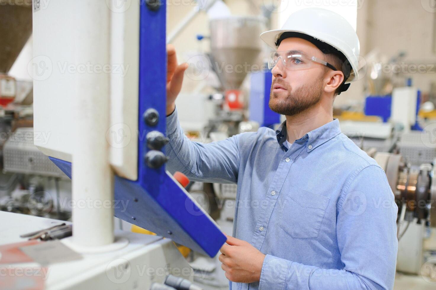 retrato de profesional pesado industria ingeniero foto