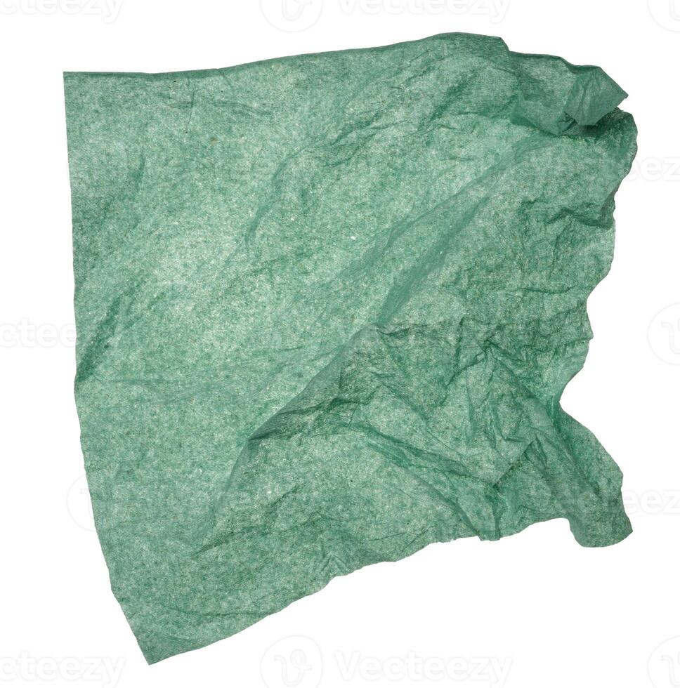 verde estropeado papel servilleta en aislado antecedentes foto