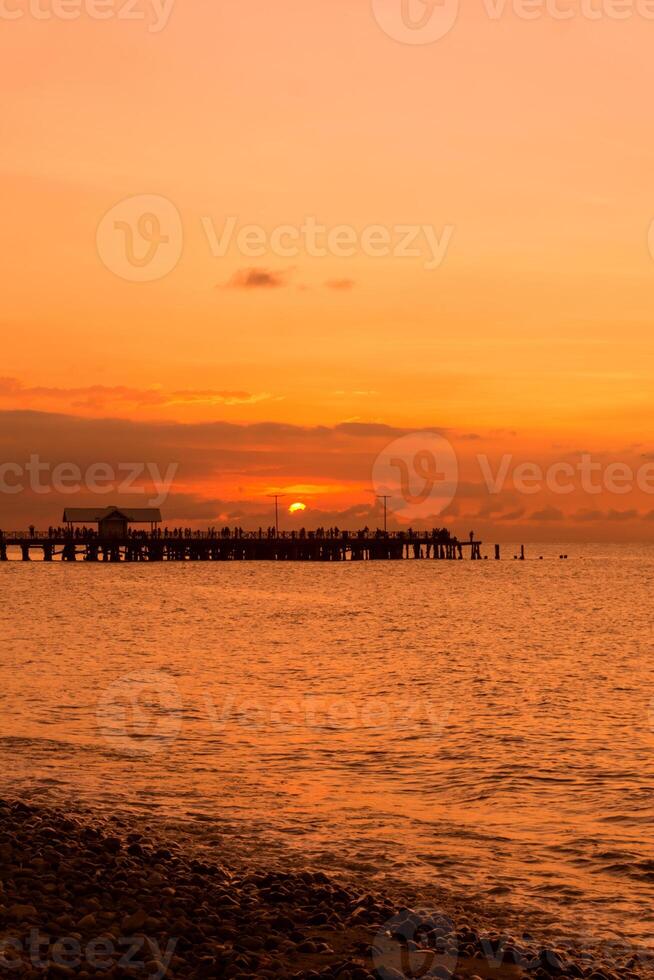 paisaje de el muelle de el ciudad de la ceiba, Honduras. viaje y tarjeta postal concepto foto