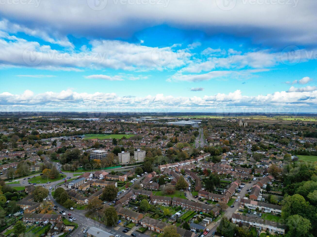 Beautiful High Angle View of Sky and Dramatical Clouds over Central Hemel Hempstead City of England Great Britain. November 5th, 2023 photo