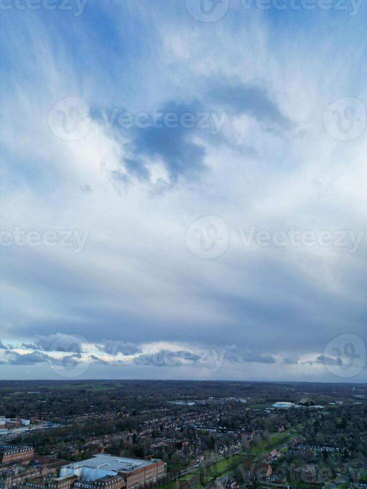 aéreo ver de ciudad centrar de welwyn jardín ciudad de Inglaterra Reino Unido. marzo 1º, 2024 foto