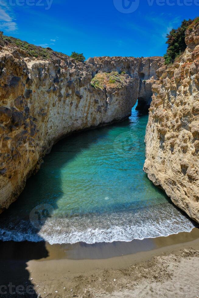 papafragas playa en milos isla, Grecia foto