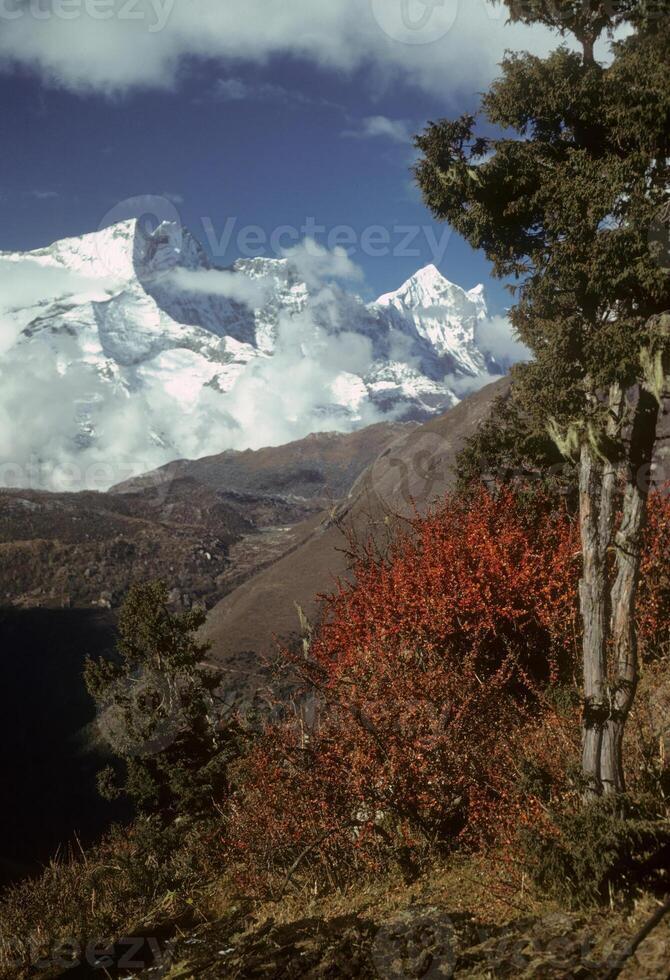 Everest in the distance photo
