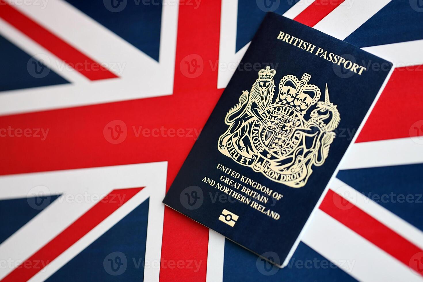 azul británico pasaporte en nacional bandera antecedentes cerca arriba foto