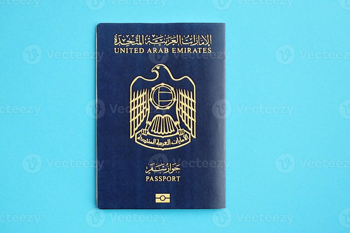 azul unido árabe emiratos pasaporte en azul antecedentes cerca arriba foto