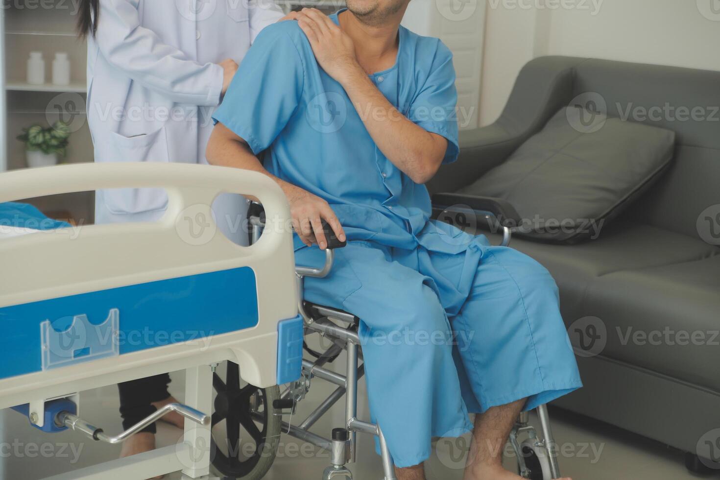 Female doctors who treat patients make an appointment to listen to the results after a physical examination and explain medical information and diagnose the disease. Medical concepts and good healt. photo