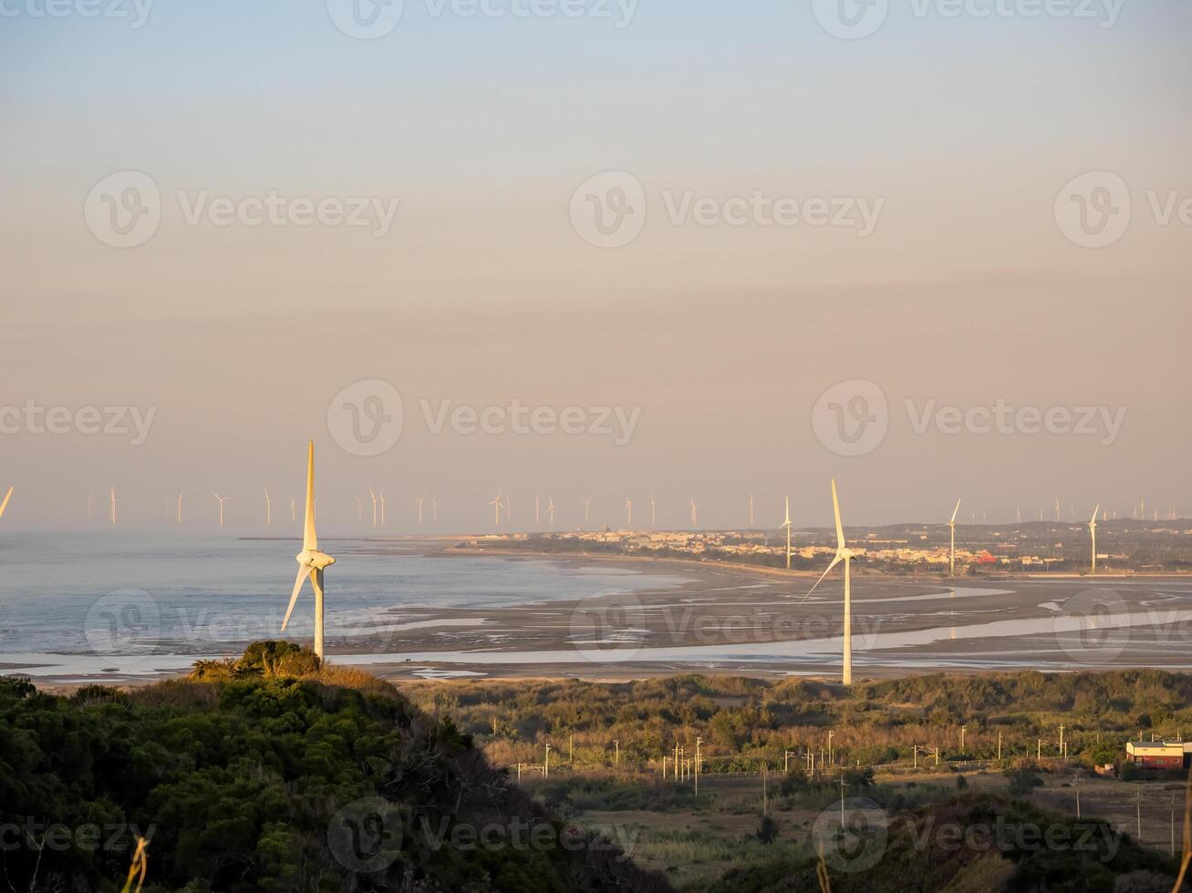 viento turbinas granja en taiwán foto