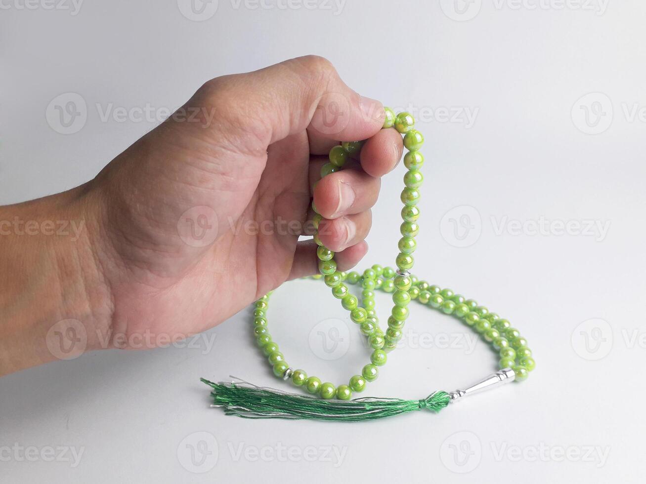 el mano participación el oración rosario foto