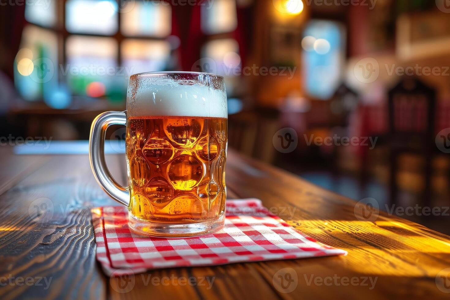 ai generado pub interior, un jarra de cerveza en parte superior de un de madera mesa cubierto con rojo y blanco a cuadros Manteles foto