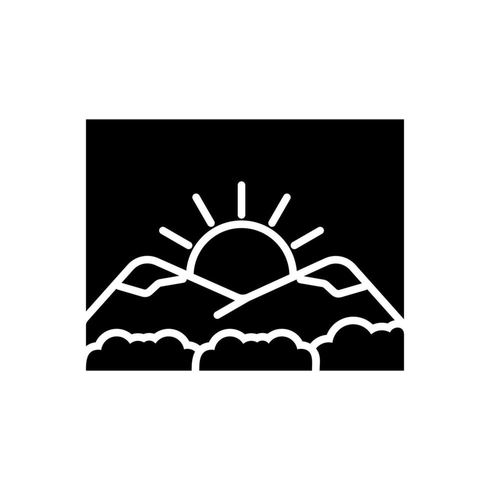 montaña paisaje icono logo con Dom. rectangular resumen icono de puesta de sol o amanecer. sencillo vector emblema, aislado en blanco antecedentes.